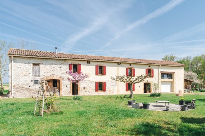 Ferme à vendre, 6 pièces - Revel 31250