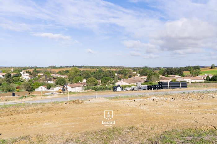Terrain constructible à vendre, 675 m² - Castelnaudary 11400