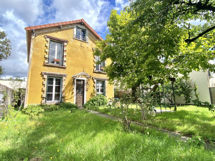 Maison à vendre, 5 pièces - Livry-Gargan 93190