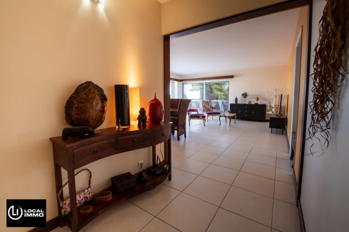 Appartement à louer, 4 pièces - Nouméa 98800