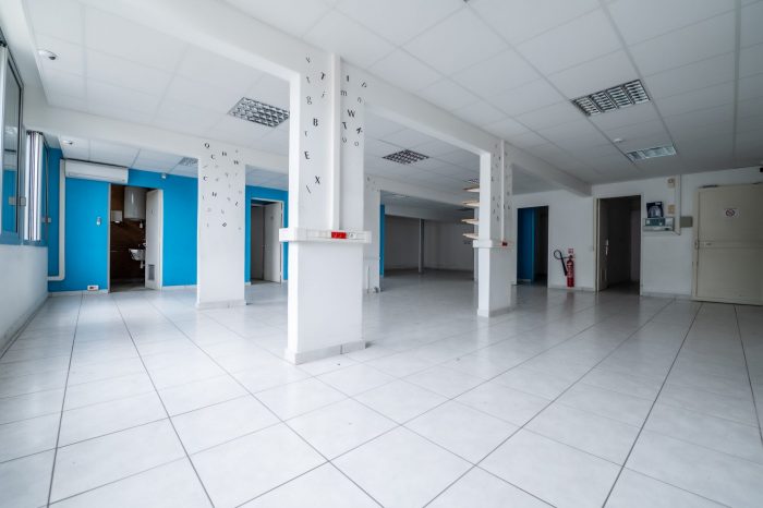 Bureau à louer, 220 m² - Nouméa 98800