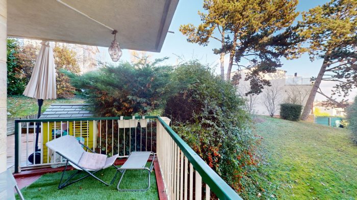 Photo Joli 4 pièces avec grand jardin de 80 m², terrasse et parking image 4/19