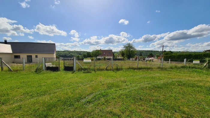 Terrain constructible à vendre, 1038 m² - Aulnay-sur-Mauldre 78126