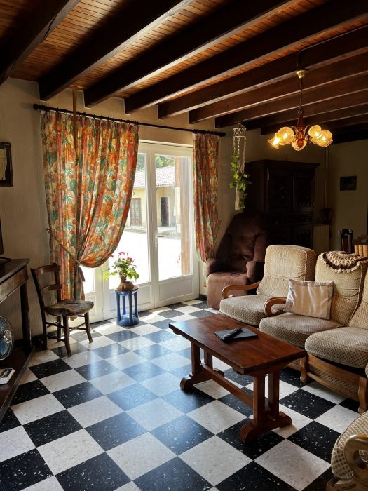 Traditional house for sale, 7 rooms - Mirande 32300