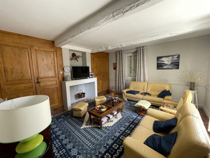 Photo Superbe maison de maitre avec appartement et dependances, vue Pyrénées image 22/31