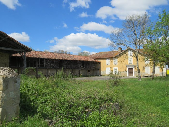 Maison de campagne à vendre, 12 pièces 