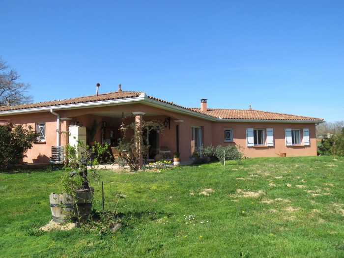 Villa zu verkaufen, 6 Teile - Boulogne-sur-Gesse 31350