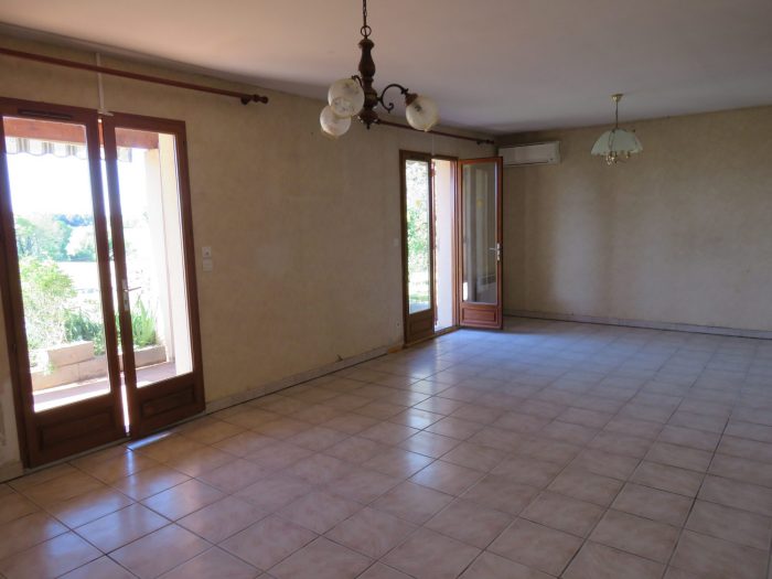 Single storey house for sale, 5 rooms - Masseube 32140