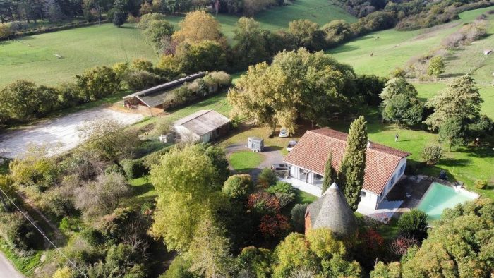 Maison à vendre, 7 pièces - Castillon-Debats 32190