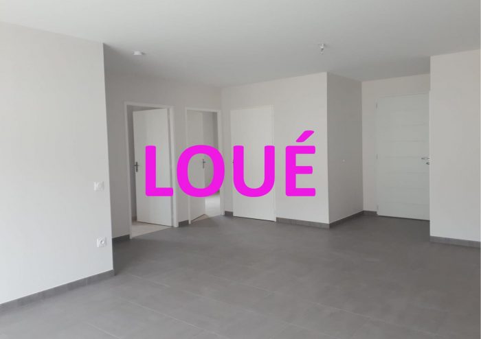 Maison individuelle à louer, 4 pièces - La Chaize-le-Vicomte 85310