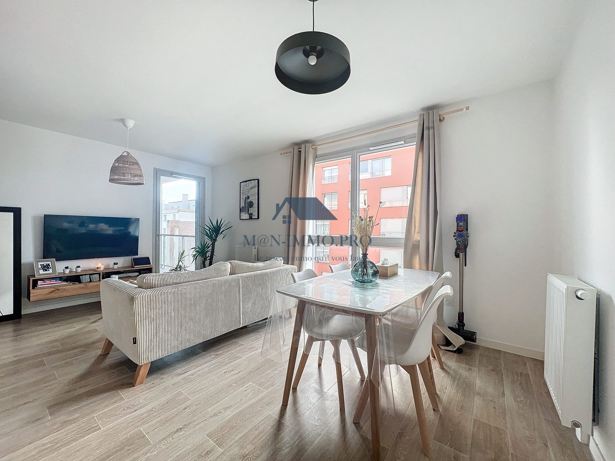 Vente Appartement 44m² 2 Pièces à Lille (59000) - Man-Immo.Pro