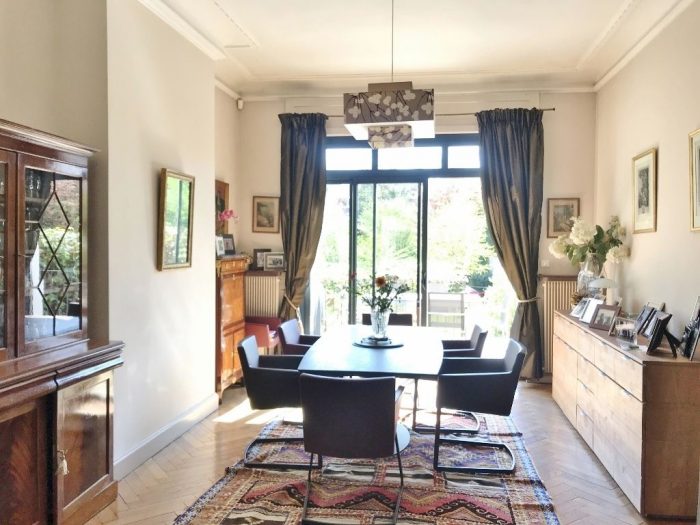 Maison mitoyenne 1 côté à vendre, 9 pièces - Lille 59000