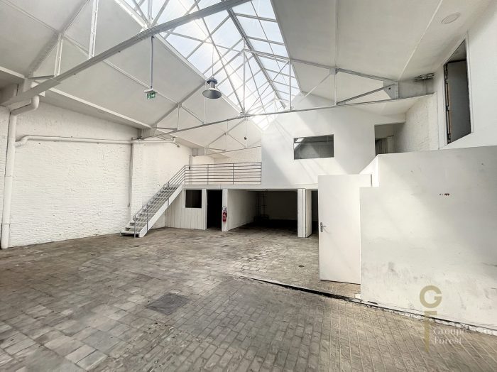 Local professionnel à vendre, 445 m² - Lille 59000