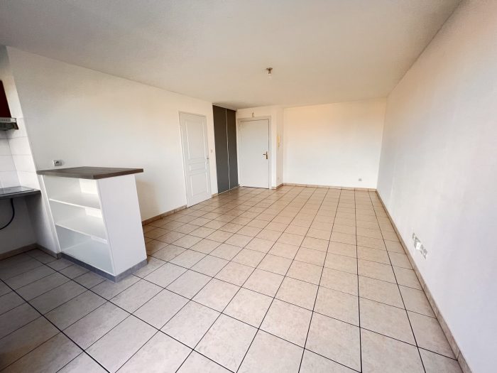 Appartement à louer, 2 pièces - Gagnac-sur-Garonne 31150