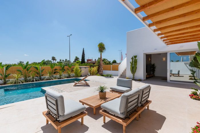 Villa for sale, 5 rooms - Los Montesinos 03187