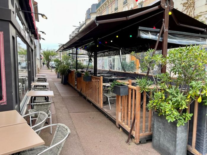 Restaurant, bar à vendre, 120 m² 46 places - Saint-Maur-des-Fossés 94210