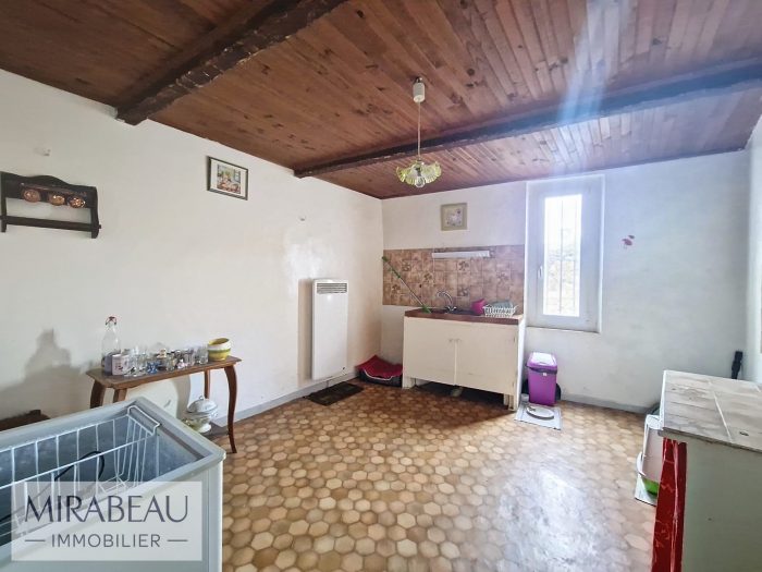 Maison à vendre, 4 pièces - Mirabeau 84120