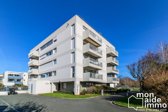 Appartement à vendre, 4 pièces - La Rochelle 17000