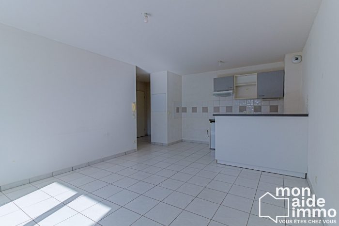 Appartement à vendre, 2 pièces - Langon 33210