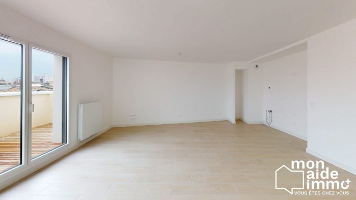 Appartement à vendre, 4 pièces - Bordeaux 33000