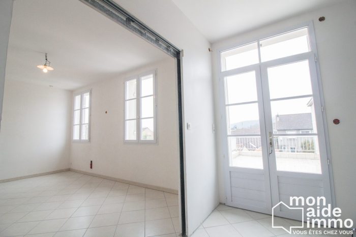 Immeuble à vendre, 250 m² - Périgueux 24000