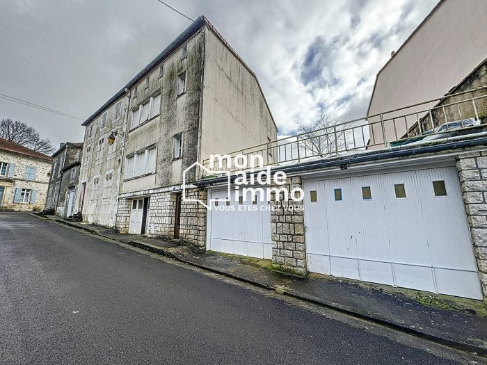 Immeuble à vendre, 525 m² - Montbron 16220