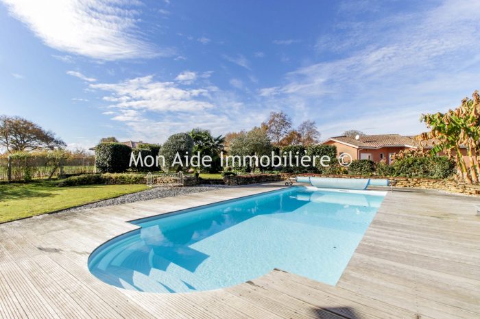 Maison à vendre, 7 pièces - Mont-de-Marsan 40000