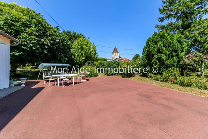 Maison à vendre, 6 pièces - Neuillac 17520