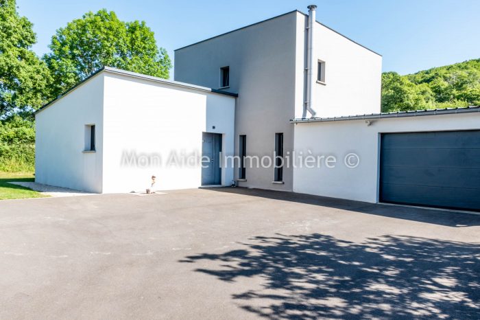 Maison à vendre, 5 pièces - Bertholène 12310