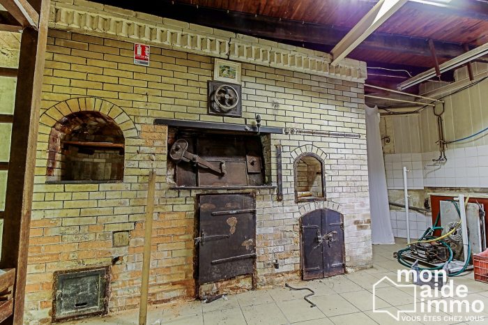 Maison mitoyenne 1 côté à vendre, 9 pièces - Biron 24540