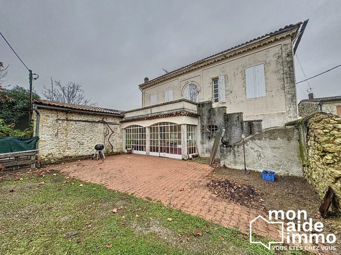 Maison ancienne à vendre, 6 pièces - Saint-Loubès 33450