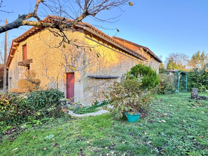 Vente Maison/Villa CONDAT-SUR-TRINCOU 24530 Dordogne FRANCE