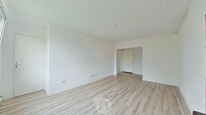 Wohnung zu verkaufen, 3 Teile - Sarralbe 57430
