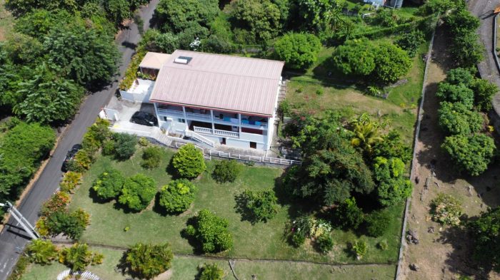 Villa à vendre, 8 pièces - Le Carbet 97221