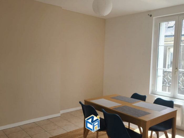 Appartement à louer, 2 pièces - Langeais 37130