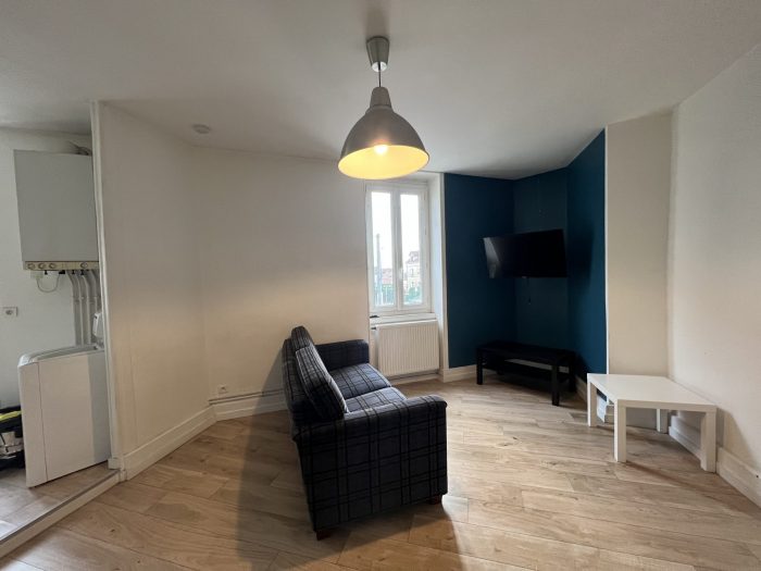 Appartement à louer, 3 pièces - Saint-Pourçain-sur-Sioule 03500