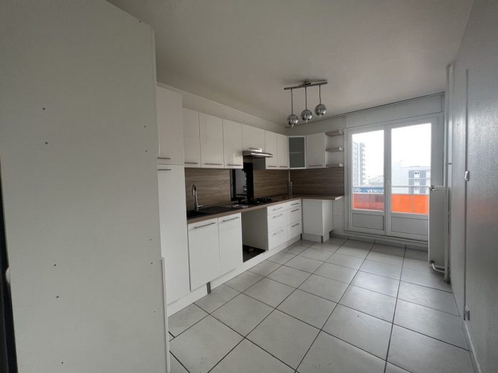 Apartment for sale, 5 rooms - Clermont-Ferrand 63000