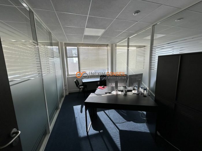 Bureau à louer, 65 m² - Clichy 92110