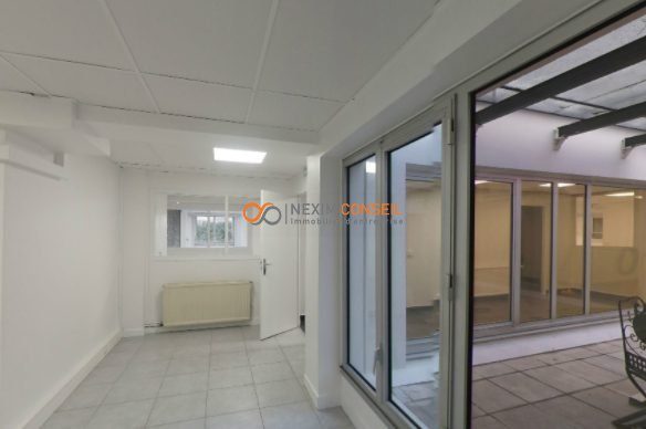 Bureau à vendre, 350 m² - Suresnes 92150
