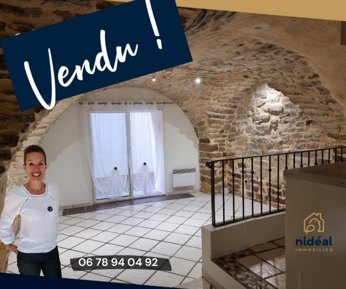 Appartement à vendre, 2 pièces - Calvisson 30420