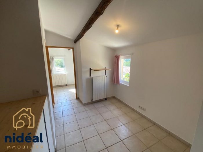 Appartement à vendre, 4 pièces - Villevieille 30250