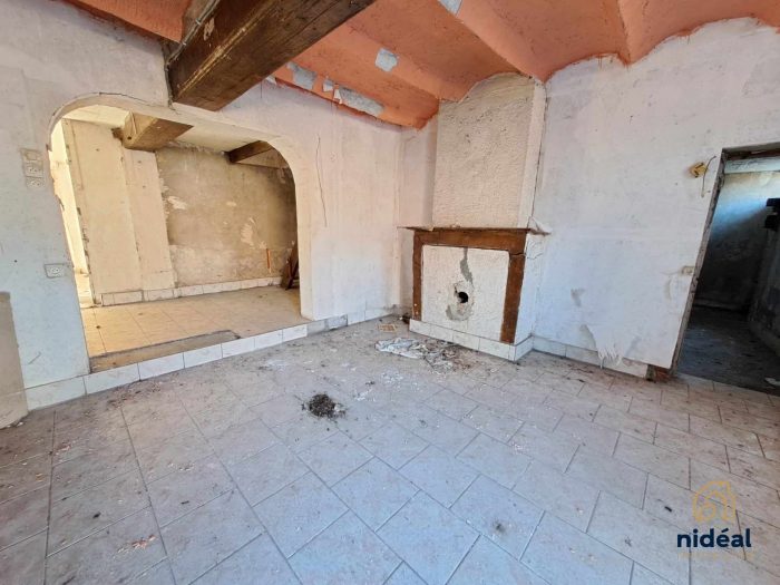 Maison à vendre, 9 pièces - Élesmes 59600