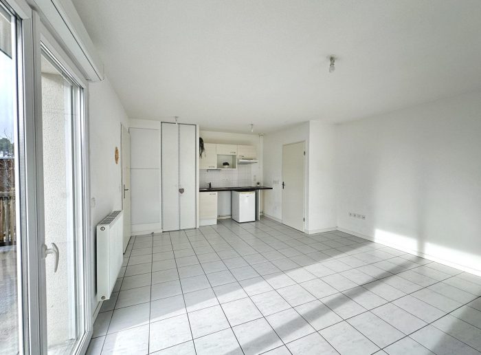 Appartement à vendre, 2 pièces - Saint-Jean-d'Illac 33127