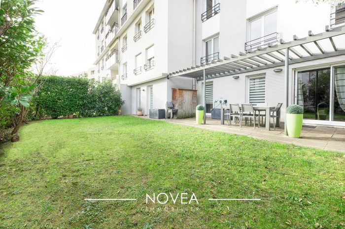 Appartement à vendre, 5 pièces - Tassin-la-Demi-Lune 69160