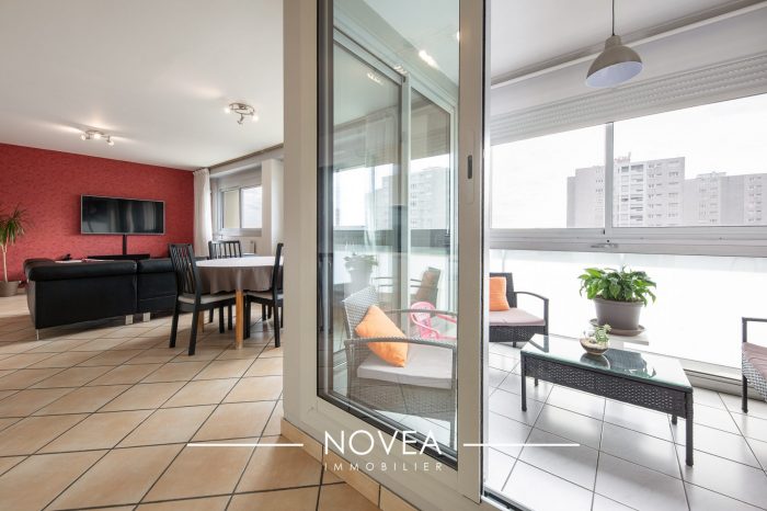 Appartement à vendre, 4 pièces - Vénissieux 69200