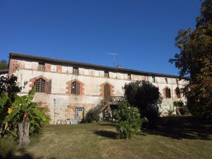 Maison à vendre, 12 pièces - Le Fouilloux 17270