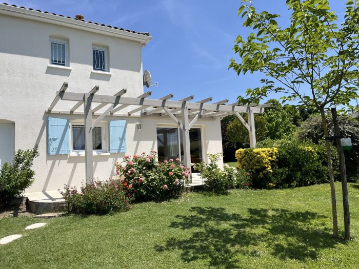 Maison traditionnelle à vendre, 5 pièces - Saint-Augustin 17570