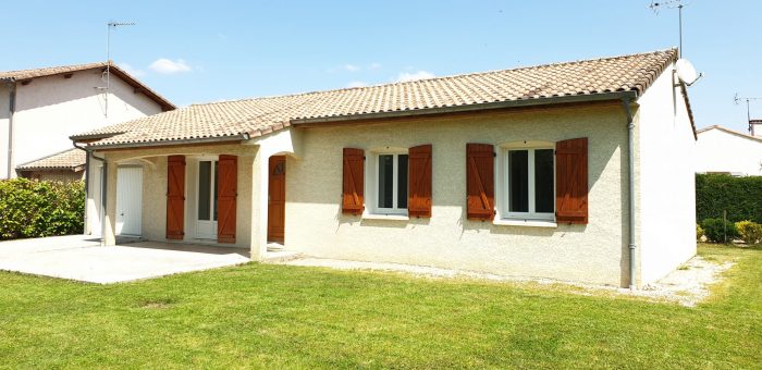 Villa à louer, 4 pièces - Saint-Sulpice-la-Pointe 81370