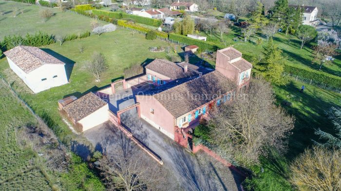 Villa à vendre, 8 pièces - Gaillac 81600