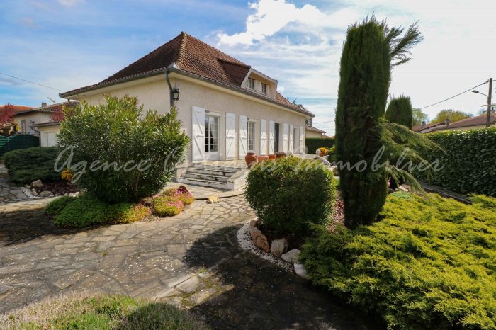 Maison traditionnelle à vendre, 6 pièces - Saint-Sulpice-la-Pointe 81370
